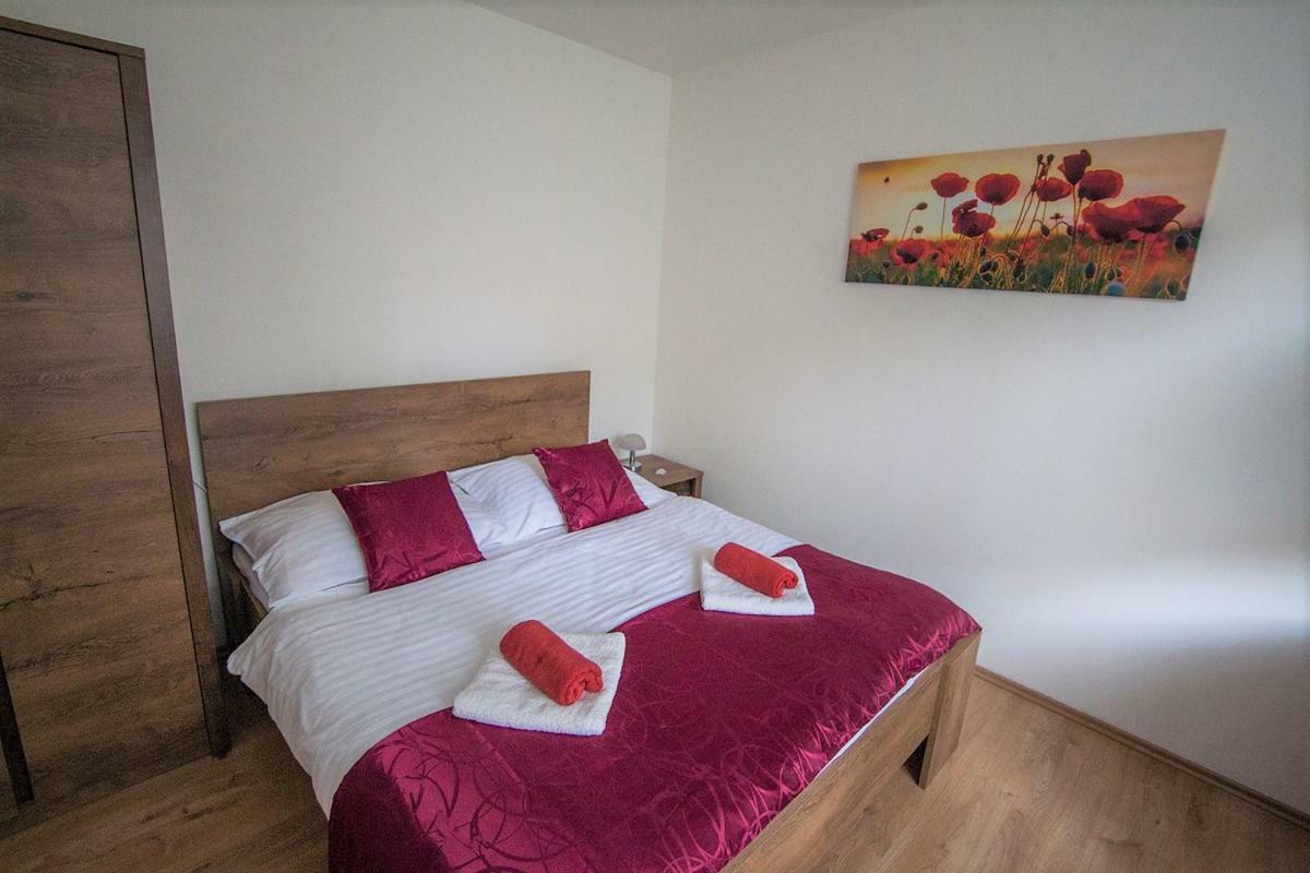 Ferienwohnung Bile Domky Lednice Exterior foto